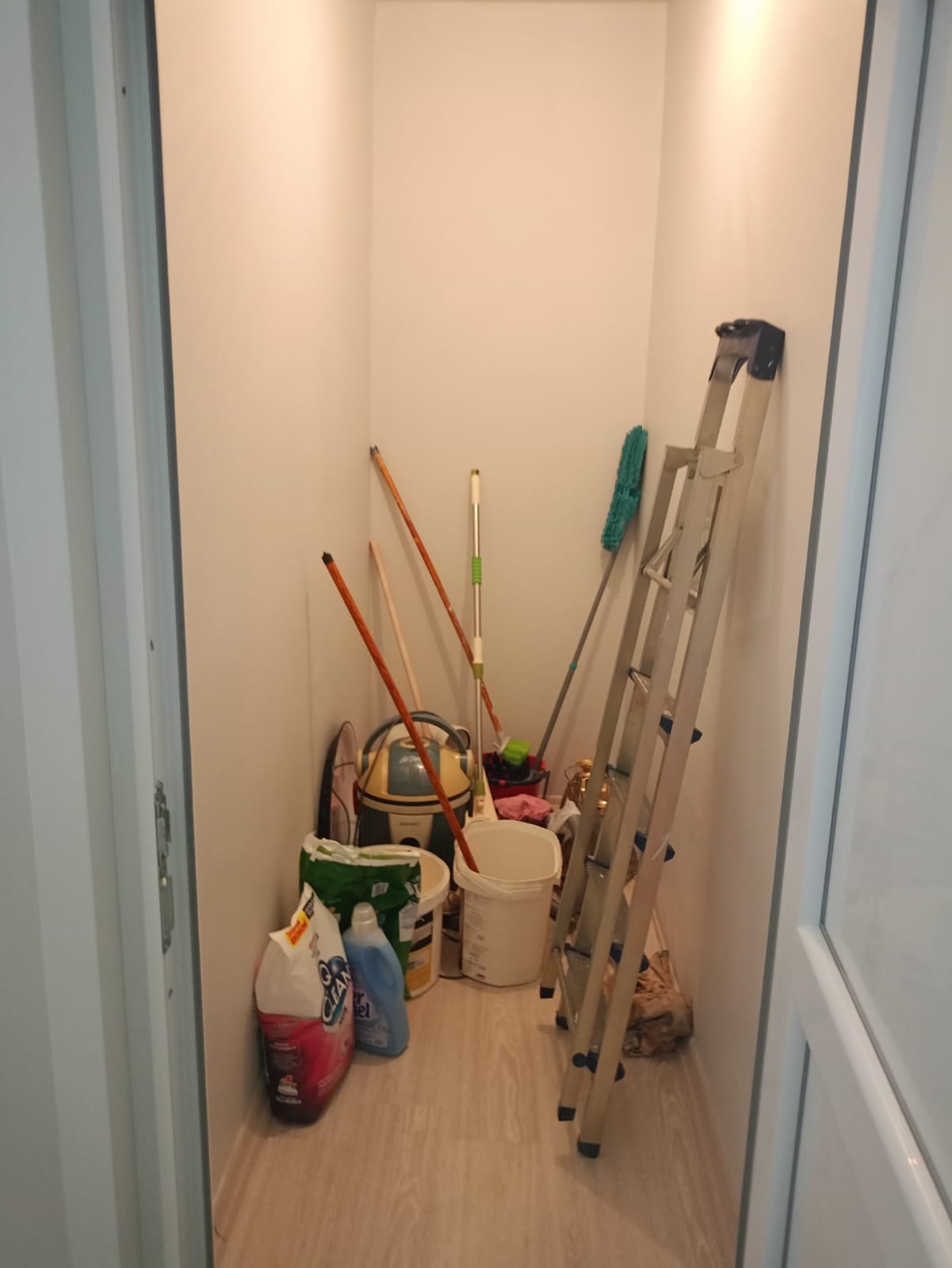 Cedit Mahallesinde 130 M2 2+1 4.kat Satılık Daire — görsel 17