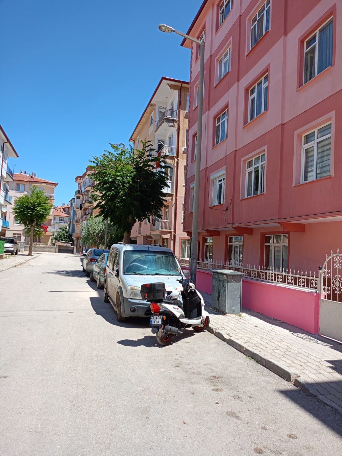 Nefise Sultan Mah.karaman Lisesi Civarı Yeni Tadilatlı 2+1 110 M2 Satılık Daire — görsel 2