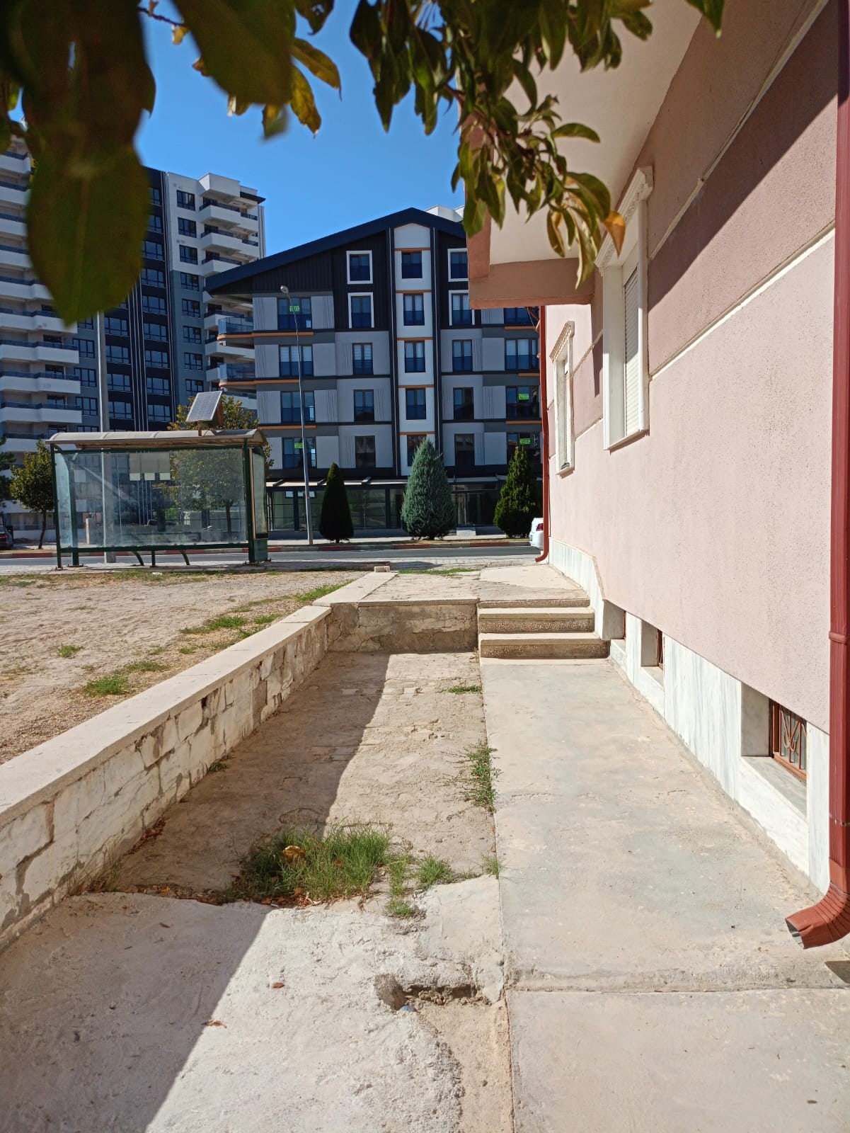 Valide Sultan Mah. Müstakil Girişli 2+1 130 M2 Satılık Daire — görsel 5