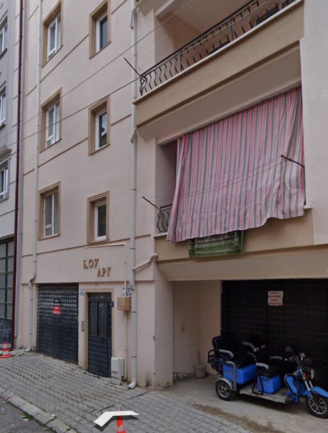Mahmudiye Mahallesinde Şahsi Garajlı Garaj Üstü 145 M2 3+1 Satılık Daire — görsel 2