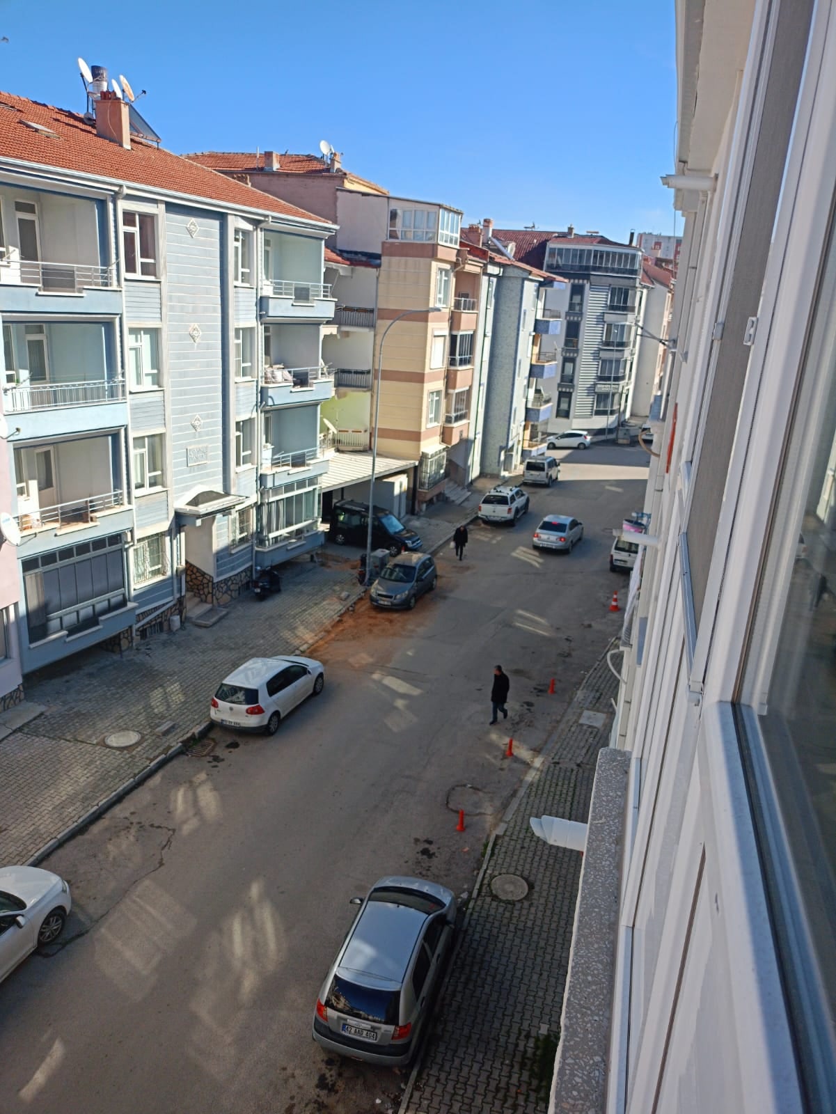 Cedit Mahallesinde 130 M2 2+1 4.kat Satılık Daire — görsel 2