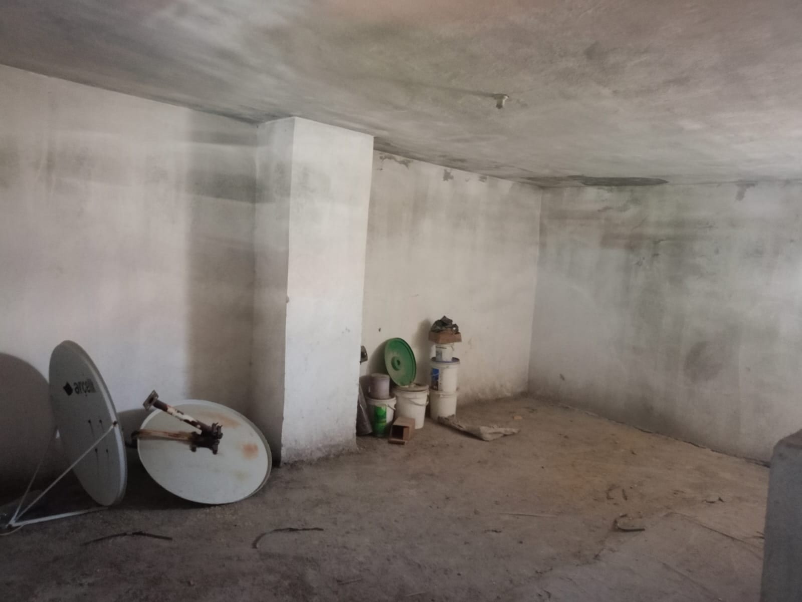 Çarşı Merkezde Çift Cepheli Toplam 337 M2 3 Katlı Komple Satılık İşyeri — görsel 15