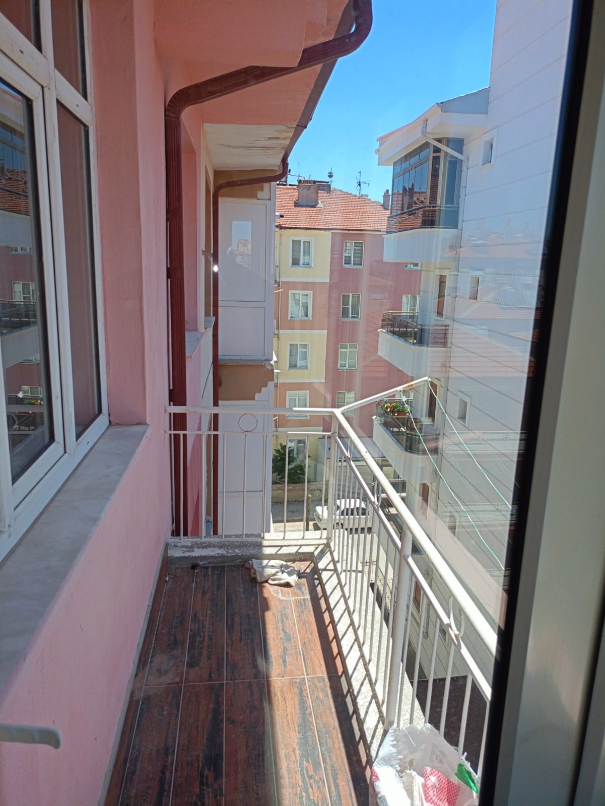 Nefise Sultan Mah.karaman Lisesi Civarı Yeni Tadilatlı 2+1 110 M2 Satılık Daire — görsel 6